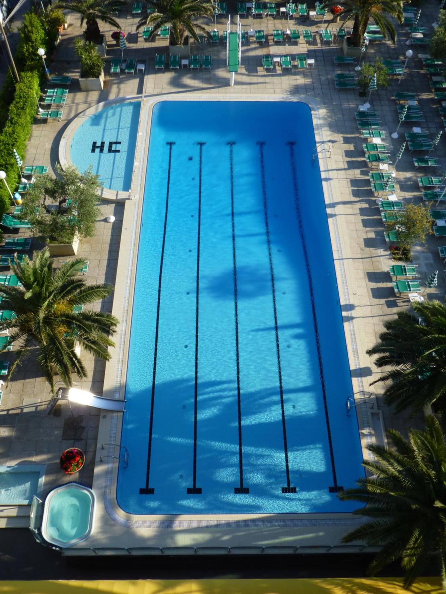 Hotel Cormoran 卡托利卡 外观 照片